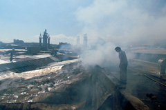 وقوع آتش سوزی در بازار همدان